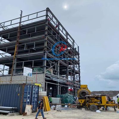 Nachhaltige Mehrstöckige Stahlbauten mit recycelten Materialien