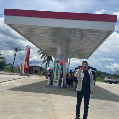 Modulare Stahlkonstruktion Tankstelle, Recycelbarer Stahlschuppen Schutz